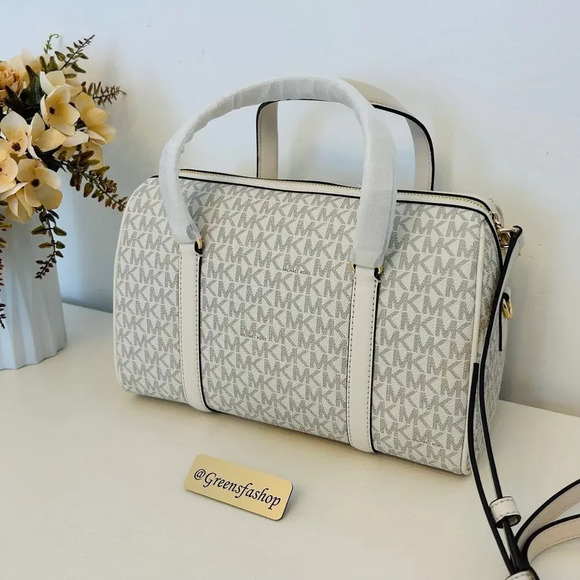 MICHAEL KORS JST TRAVEL MEDIUM DUFFLE SATCHEL SHOULDER CROSSBODY BAG VANILLA - Picture 4 of 10